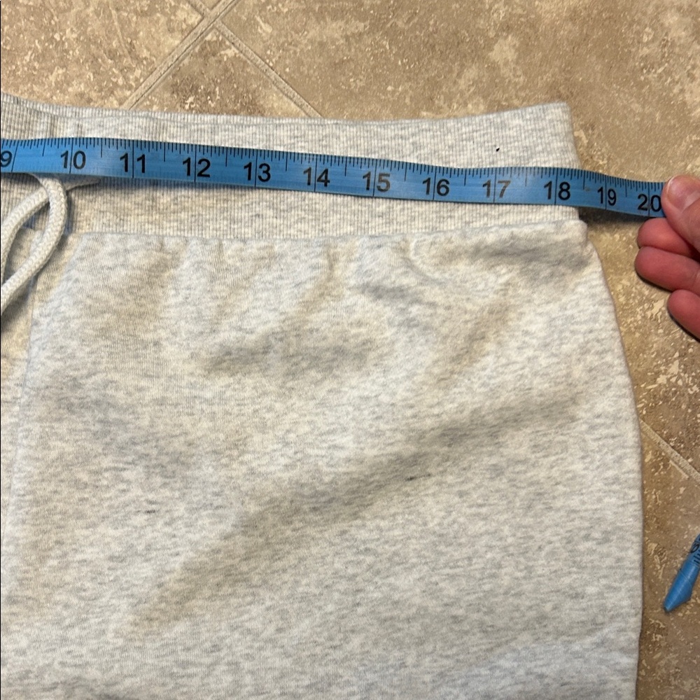 Women’s Sweatpants No Boundaries XL 16-18 - Picture 3 of 5